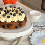 Zara McDermott Instagram - blueberry cake for breakfast 🫐🫶🏻