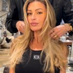 Zara McDermott Instagram - blonder for winter 🤍❄️👱🏻‍♀️ @alexe______ #hairtransformation