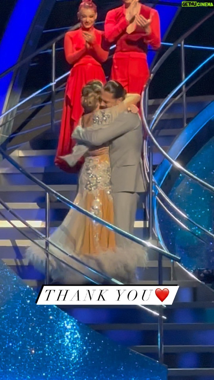 Zara McDermott Instagram - When the hard work pays off. 🥺❤️ you honestly have no idea how much this means to us, i think this reaction says it all. ❤️ thank you, thank you, thank you, to each and every one of you who took the time to vote for us 🥹❤️