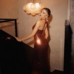 Zara McDermott Instagram - the best dinner with the best girls and a hint of sparkle ✨🩷 @lorealparis #makeup Courchevel, Rhone-Alpes, France