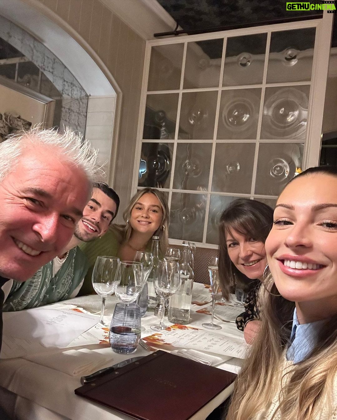Zara McDermott Instagram - my week… lots of glam, fun & then getting gunged for @bbccin with some cool people 💘