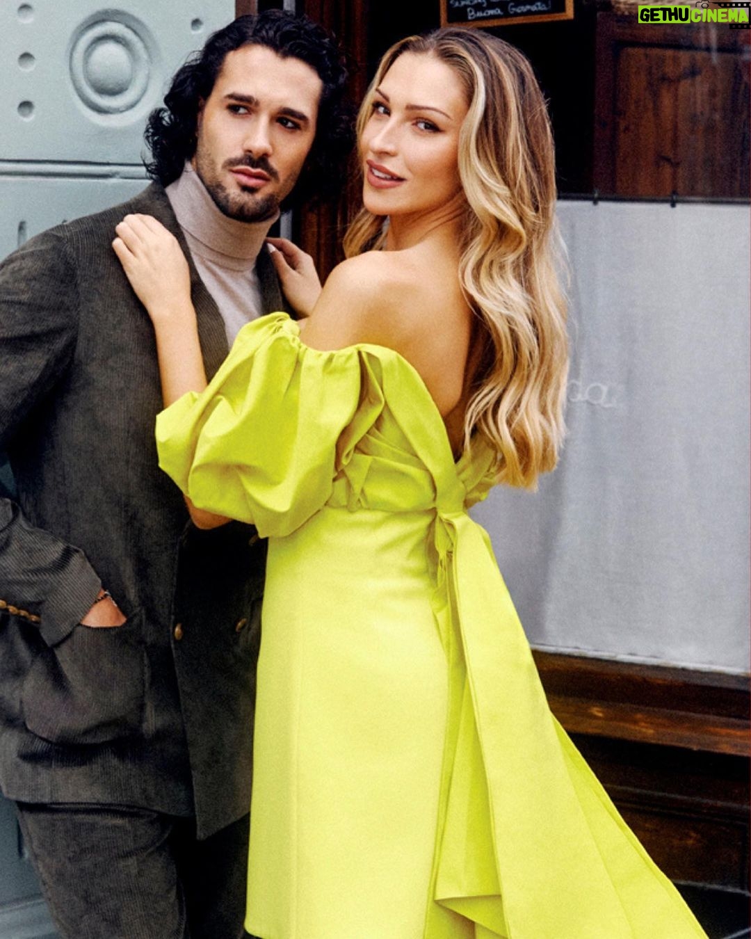 Zara McDermott Instagram - a step back in time with @ok_mag 💗 we shot this in an Italian cafe… so cute! Was so fun to talk all things @bbcstrictly ✨ thank you so much for having us 💃🏼✨ London, United Kingdom
