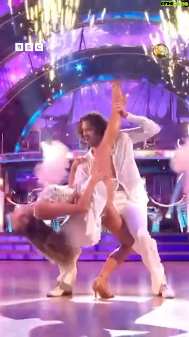 Zara McDermott Instagram - It’s almost over🥺✨🤍 my Strictly journey has been one of the most life changing experiences🤍😭. Some of the things I’ve learnt: 🩵 I can achieve anything I put my mind to. I dreamt of dancing on Strictly since I was a little girl, and I did it. I dreamed it so much that it actually came true. 💛 experiences are all about the people you meet along the way. I met so many incredible people, but my experience wouldn’t have been what it was without my partner @grazianodiprima 🩷 nerves are ok, they are normal; they are natural. It means you care. And even though I felt so nervous, I was shaking and every bone in my body said “no… this is too much!!!” each Saturday night, I still went out there and did it, and often gave my best performance under pressure. 💚 there is no better feeling than making your family proud. Regardless of the noise around you and on social media, there is nothing more important than seeing the faces of my mum & dad in the audience each week. Seeing their little girl live her dream, watching my mummy cry every time we finished our routine was just everything. 🤍 life is all about pushing yourself out of your comfort zone. It’s ok to not be perfect at everything; giving something a go is more important than being the best. And hey… I found a new hobby along the way. Thank you Strictly for making me a stronger, more resilient, more mature woman. Thank you to my partner for being the absolute best teacher and friend! Ciao Strictly 🩷