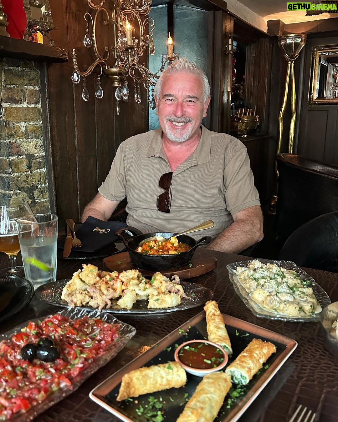 Zara McDermott Instagram - hbd daddy ππΈπΊπ· the first man I ever loved β€οΈ how cute he took the first pic of me without me realising π₯Ίππ London, United Kingdom