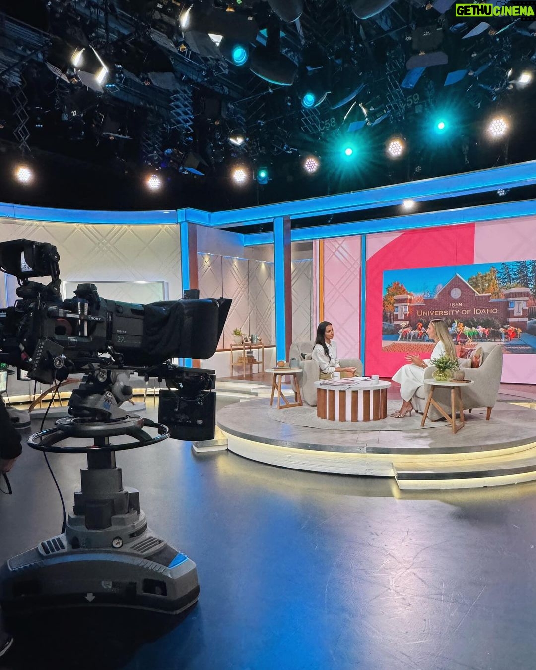 Zara McDermott Instagram - thank you so much @lorraine @christinelampard for having me today to talk all things documentaries. 🩷🎥 xx London, United Kingdom