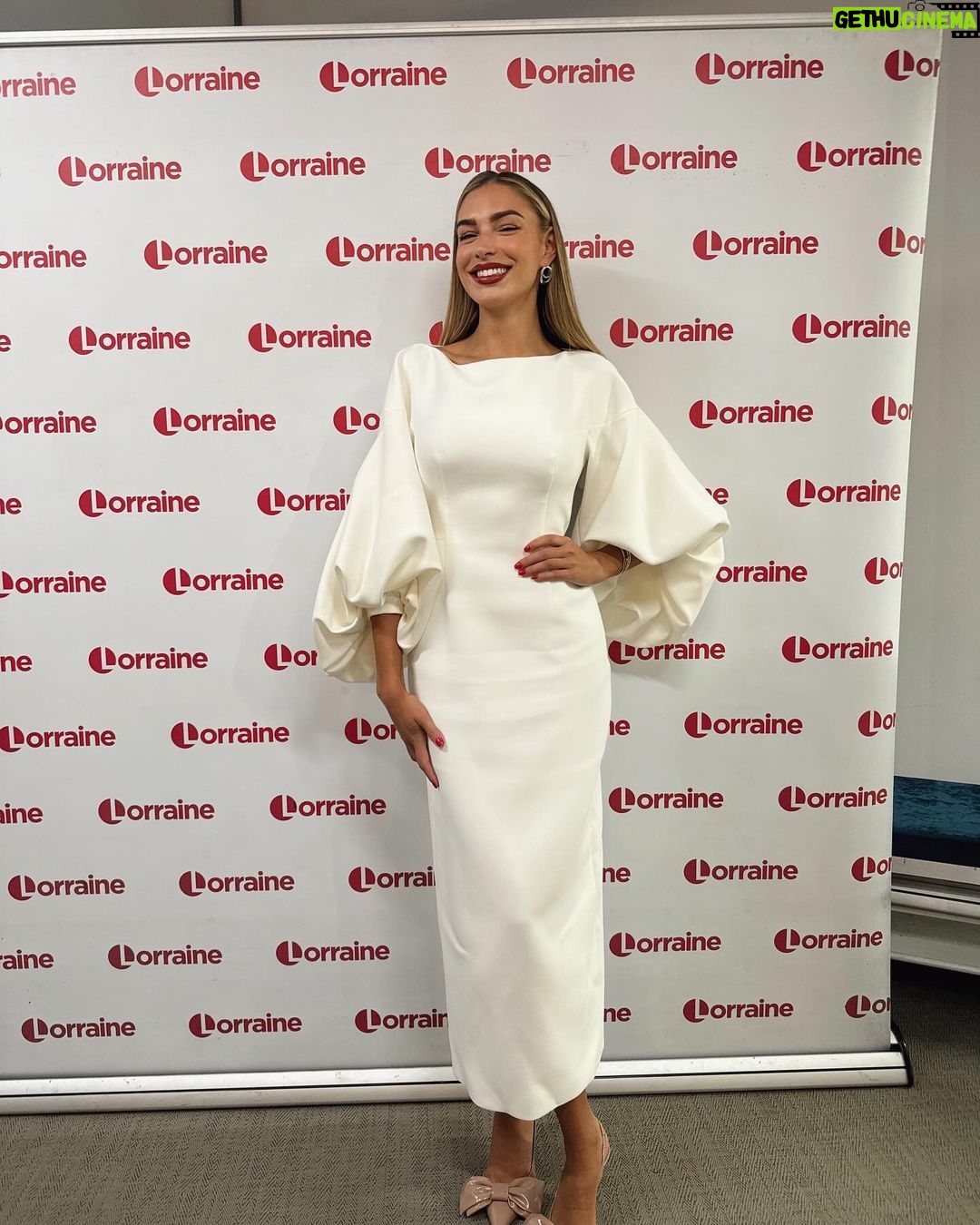 Zara McDermott Instagram - thank you so much @lorraine @christinelampard for having me today to talk all things documentaries. 🩷🎥 xx London, United Kingdom