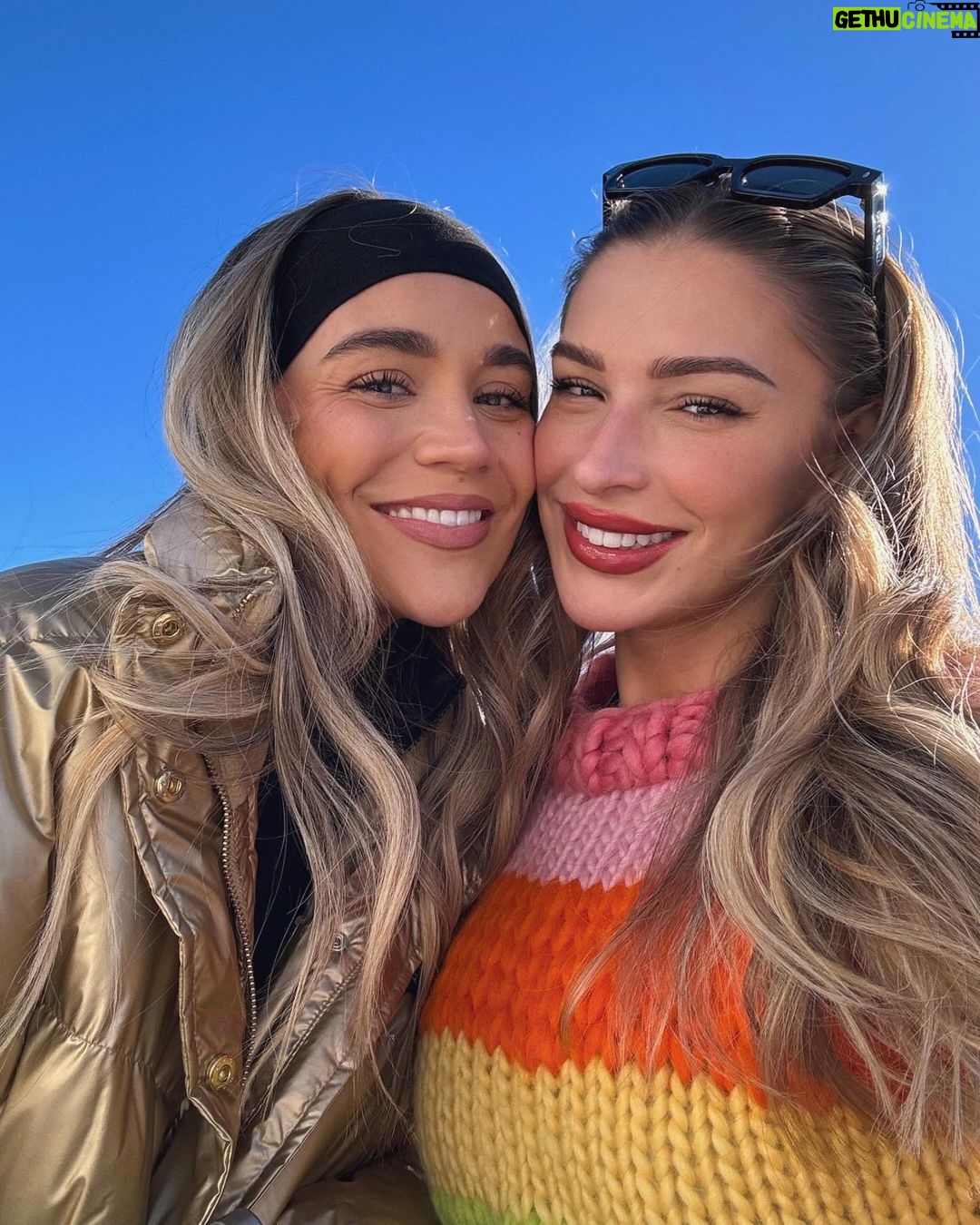 Zara McDermott Instagram - courchevel diaries 🩷❄️ @lorealparis Courchevel 1850