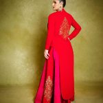 Zareen Khan Instagram - “𝕾𝖍𝖊 𝖚𝖓𝖑𝖊𝖆𝖘𝖍𝖊𝖉 𝖍𝖊𝖗 𝖎𝖓𝖓𝖊𝖗 𝖌𝖔𝖉𝖉𝖊𝖘𝖘 & 𝖇𝖊𝖈𝖆𝖒𝖊 𝖙𝖍𝖊 𝖜𝖔𝖒𝖆𝖓 𝖍𝖊𝖗 𝖘𝖔𝖚𝖑 𝖐𝖓𝖊𝖜 𝖘𝖍𝖊 𝖈𝖔𝖚𝖑𝖉 𝖇𝖊.” - ᴍɪᴄʜᴇʟʟᴇ ꜱᴄʜᴀꜰᴇʀ. Outfit - @richaranawat @style__inn Jewellery - @gehnajewellers1 HMU - @harryrajput64 Styled by - Me 💁🏻‍♀️ 📸 - @theabhivalera #Filmfare #FilmfareAwards2024 #ZareenKhan