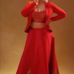 Zareen Khan Instagram - “𝕾𝖍𝖊 𝖚𝖓𝖑𝖊𝖆𝖘𝖍𝖊𝖉 𝖍𝖊𝖗 𝖎𝖓𝖓𝖊𝖗 𝖌𝖔𝖉𝖉𝖊𝖘𝖘 & 𝖇𝖊𝖈𝖆𝖒𝖊 𝖙𝖍𝖊 𝖜𝖔𝖒𝖆𝖓 𝖍𝖊𝖗 𝖘𝖔𝖚𝖑 𝖐𝖓𝖊𝖜 𝖘𝖍𝖊 𝖈𝖔𝖚𝖑𝖉 𝖇𝖊.” - ᴍɪᴄʜᴇʟʟᴇ ꜱᴄʜᴀꜰᴇʀ. Outfit - @richaranawat @style__inn Jewellery - @gehnajewellers1 HMU - @harryrajput64 Styled by - Me 💁🏻‍♀️ 🎥 - @kpfilms31 #Filmfare #FilmfareAwards2024 #ZareenKhan