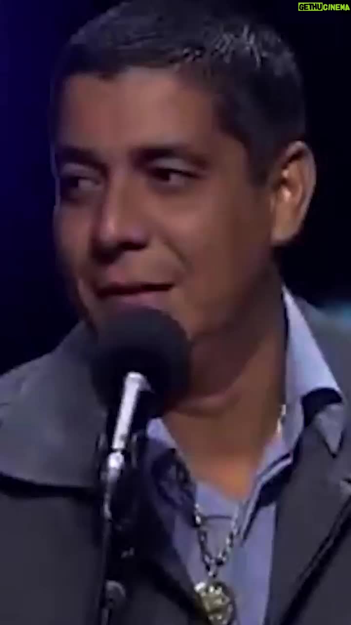 Zeca Pagodinho Instagram - FALTA 1 MÊS! São 4 décadas de muito samba e alegria 💛, e você pode comemorar esse aniversário de carreira com o Zeca! Dia 4 de fevereiro, no Estádio Nilton Santos (Engenhão) acontece o show de início da turnê com a gravação do DVD que irá eternizar essa noite! Garanta seu ingresso em zecapagodinho40anos.com.br #ZecaPagodinho40Anos