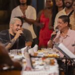 Zeca Pagodinho Instagram - É DAQUI A POUCO!!! ✨️🥁🤩 Hoje, depois de "Terra e Paixão", tem Som Brasil em homenagem ao Zeca Pagodinho, com apresentação de Pedro Bial! Vai ter muito samba, convidados especiais, um bate-papo delicioso e UMA NOVIDADE INCRÍVEL durante os comerciais! 😉 Não dá pra perder, né? Logo mais, na Globo! 📷: TV Globo / Fábio Rocha