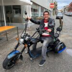 Zeca Pagodinho Instagram – Vrummmmmm 🛵✌️
Começando a semana em alta velocidade que ainda tem 2 shows (e 2 países) na #EuroTour!! 

ATENÇÃO, família do samba de Genebra, na Suíça! Ainda restam alguns ingressos pro próximo show! Garanta os seus no link da bio! Em Barcelona já está ESGOTADO! 

✨ Turnê Europa 2023✨

🥁 19.10 – Barcelona | Espanha – Sala Apolo – ESGOTADO
🥁 22.10 – Genebra | Suíça – Palladium 

#ZecaPagodinho