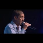 Zeca Pagodinho Instagram – “Nessa avenida colorida
A Portela faz seu Carnaval…” 🎶🎶

É com esse samba lindo e histórico – de Catoni, Jabolô e Waltenir Cruz – que Zeca Pagodinho deseja BOA SORTE à Portela, sua escola de samba de coração!!!

Vai, Portela!!!! 💙🤍🦅