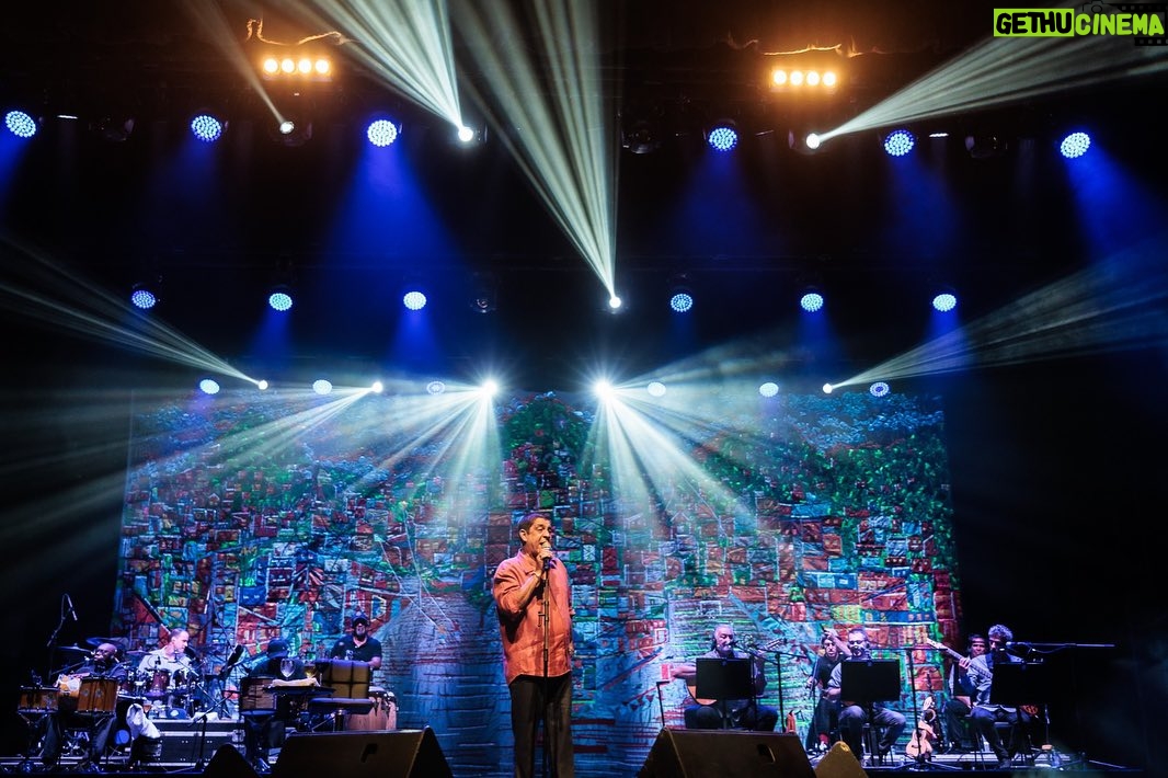 Zeca Pagodinho Instagram - Lisboa! Que showzaço! Que energia! Começamos a turnê europeia com o pé direito! Muito obrigado! Próxima parada…Londres! Últimos ingressos disponíveis! Últimos mesmo, está quase esgotando! Viva!!! É a força do samba brasileiro pelo mundo! ✨TURNÊ EUROPA 2023✨ 🥁 09.10 - Londres / Inglaterra - Barbican 🥁 12.10 - Milão / Itália - Alcatraz 🥁 15.10 - Porto / Portugal - Coliseu Porto Ageas 🥁 19.10 - Barcelona | Espanha - Sala Apolo ⚠️ESGOTADO⚠️ 🥁 22.10 - Genebra | Suíça - Palladium Garanta seus ingressos no link dos stories! 📸 @bapsafotography e @grupochiado