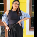 Zeel Joshi Instagram - BeautifulLife💥 . . . . . @zeel_joshii #zeeljoshi #photography #photoshoot #outifit