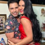 Zezé di Camargo Instagram – Reunindo parte da família para o Natal na fazenda!! Feliz Natal para todos!!! 🎄🙏🏼
