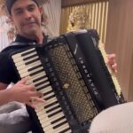Zezé di Camargo Instagram – Olha o ZEZÉ DI CAMARGO “rústico” chegando em Teresina e Campina Grande!! Nosso encontro está marcado!!!