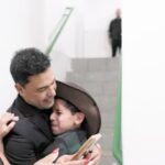 Zezé di Camargo Instagram – Ver o choro e a emoção dele, apenas por ter o meu nome, me emocionou e eu não poderia deixar de registrar isso.
 
Esse encontro aconteceu após o show que realizamos em  Ibiá – MG! Fica o registro do meu agradecimento aos pais do pequeno Mirosmar pela homanagem! 

📷 @deividi_correa