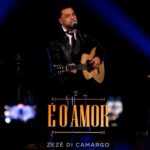 Zezé di Camargo Instagram - 🚨 Tenho notícias emocionantes! 🎉 AMANHÃ, teremos mais um videoclipe do meu projeto Zezé Di Camargo Rústico Ao Vivo. O novo videoclipe é da música #ÉoAmor e estará disponível no meu canal no YouTube às 20h. Ative as notificações para não perder heim! Até lá. 💙 #ZezeDiCamargo #ÉoAmor #Rustico #AoVivo