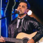 Zezé di Camargo Instagram – Mais um lançamento especialmente para vocês! Dia 03.08 EP 1 de Zezé Di Camargo Rústico Ao Vivo. Anote aí para não perder nada! 21h lançamento em todas as plataformas digitais. São seis músicas lindas para vocês curtirem muito! Corre nos #stories ou na minha bio para fazer o PRE-SAVE na sua plataforma preferida! Bora lá? 🎙 🤠 

#ZezeDiCamargo #EP1 #DVDRusticoAoVivo