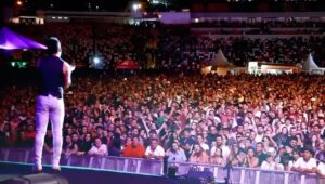 Zezé di Camargo Instagram - Ontem o Zezé Di Camargo Rústico esteve em Ribeirão Preto!  Obrigado Ribeirão por mais esse encontro!!