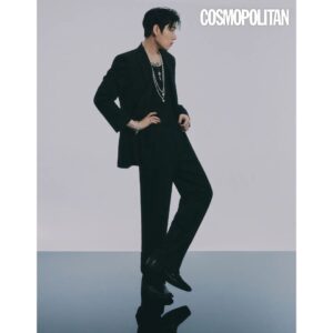 Zico Instagram - @tiffanyandco 
@cosmopolitankorea