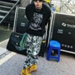 Zico Instagram - 분신술 가능했으면 🚶‍♂️🚶‍♂️🚶‍♂️🚶🚶🚶