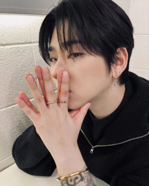 Zico Instagram - #TiffanyAndCo #티파니앤코 #TiffanyPartner #TiffanyLock #티파니락