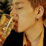 Zico Instagram - 돌아온 일상 속, 깊은 풍미의 #조니워커블랙 을 다양한 서브로 #조니워커 #우리같이원하는대로 @johnniewalkerkorea