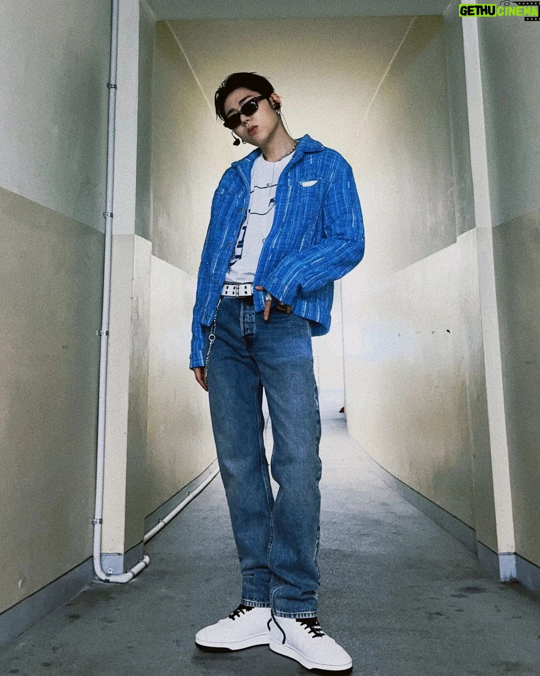 Zico Instagram - ์์นด๋ผ์นด๐ ์ฐ์ธ๋ํ๊ต - Yonsei University