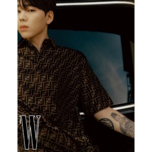Zico Instagram - @fendi  @wkorea
#Fendi #FendiAmbassador
#FENDACE #광고