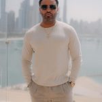 Zion Instagram - Saben que ? Dubai combina conmigo #dubai #itsamazing 🫶🏽#Zdiddy #Uknowwwwww 📸: @sakography ✨ Dubai, United Arab Emirates