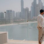 Zion Instagram - Saben que ? Dubai combina conmigo #dubai #itsamazing 🫶🏽#Zdiddy #Uknowwwwww 📸: @sakography ✨ Dubai, United Arab Emirates
