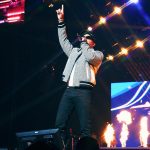 Zion Instagram - Aquí el ReCap de cómo la pasamos en el #CaliBash junto a ustedes en #LasVegas 🔥. GRACIAS por una noche increíble y por ser una audiencia tan brutal! ¡Se les quiere! ❤️‍🔥🤙🏾#Zidddy #Uknowwwwwwww dimelo @lennytavarez RoMpiNi 📹 @ighorvisual Flouses by @ritzzzzzzz