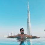 Zion Instagram - La vista al cielo’ como la están pasando ? que todos tengan un lindo Domingo #dubai ❤️‍🔥🕌 #Zdiddy #Uknowwwwww Dubai, United Arab Emirates