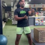 Zion Instagram - Dije que comencé y no pienso Parar 💪🏾 Gracias al bro @bayron_entrenador Por La Motivación y @crewwellnessclub por Abrirme Sus Puertas Siempre Que vengo a medallo. 2024 Estoy Pa ti 💯 Medellín, Antioquia