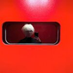 Zion.T Instagram – 저는 뱀띠인데 올해는 ’푸른 용’의 해라고 합니다. 
아쉽습니다🦩
#BYE2023