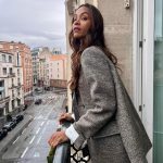 Zoe Saldaña Instagram - On Parisian time #gotgvol3 Style: @petraflannery Makeup: @makeupbyvera7 Hair: @mararoszak Picture: @ro.gramm