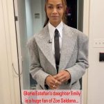 Zoe Saldaña Instagram - @gloriaestefan’s daughter Emily is a BIG fan of @zoesaldana, so we decided to give her the ultimate surprise!! ❤️ #ZoeSaldana #GloriaEstefan #EmilyEstefan #Surprise