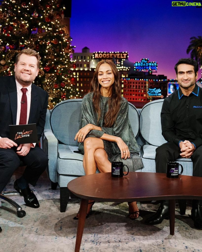 Zoe Saldaña Instagram - Missed the @latelateshow last night? Catch @kumailn and I talk Avatar and crack jokes with @j_corden 😉 Link in story! #avatar #ZoePOV