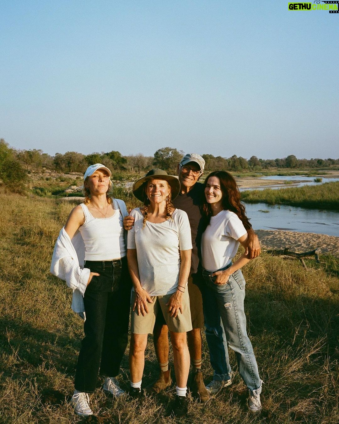 Zoey Deutch Instagram - 🦏🦒🦓🦁🐘 Tengile River Lodge
