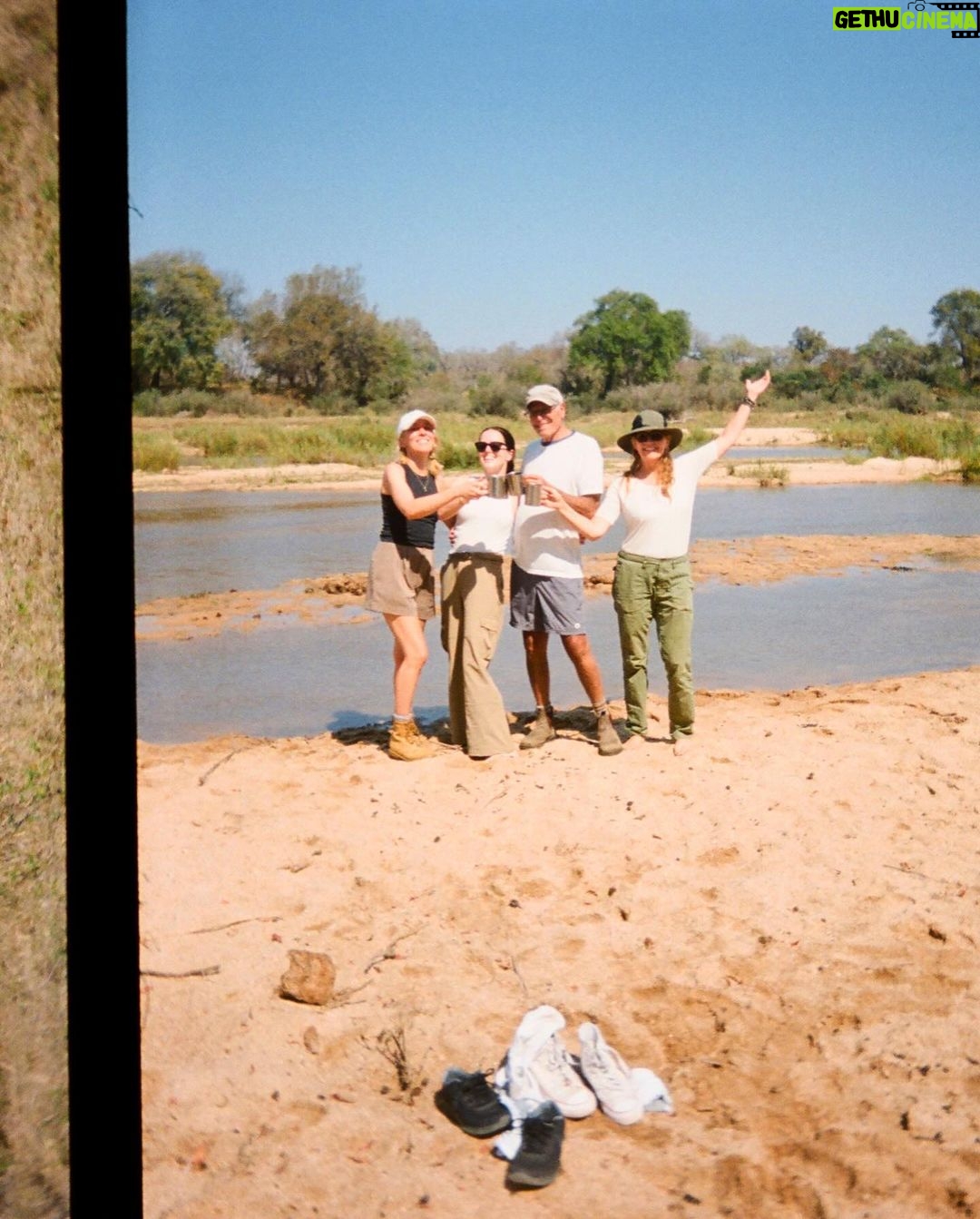 Zoey Deutch Instagram - 🦏🦒🦓🦁🐘 Tengile River Lodge