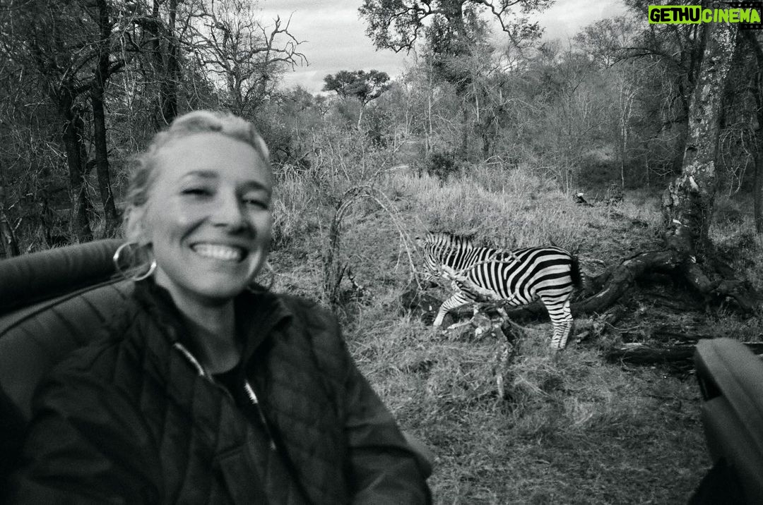 Zoey Deutch Instagram - more thankful than ever for my beautiful family and friends and the opportunity to adventure through life with them photo series pt1 of the most magical birthday trip for my dad @andbeyondtravel @andbeyondtengile Tengile River Lodge