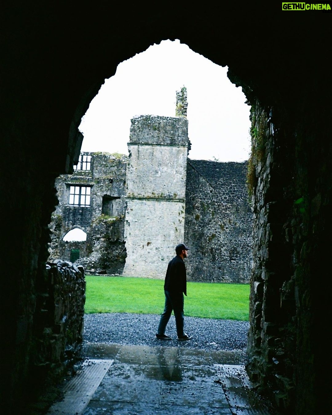 Zoey Deutch Instagram - moments of ☀️ during a very 🌧️ summer Ireland