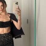 Zoey Deutch Instagram -