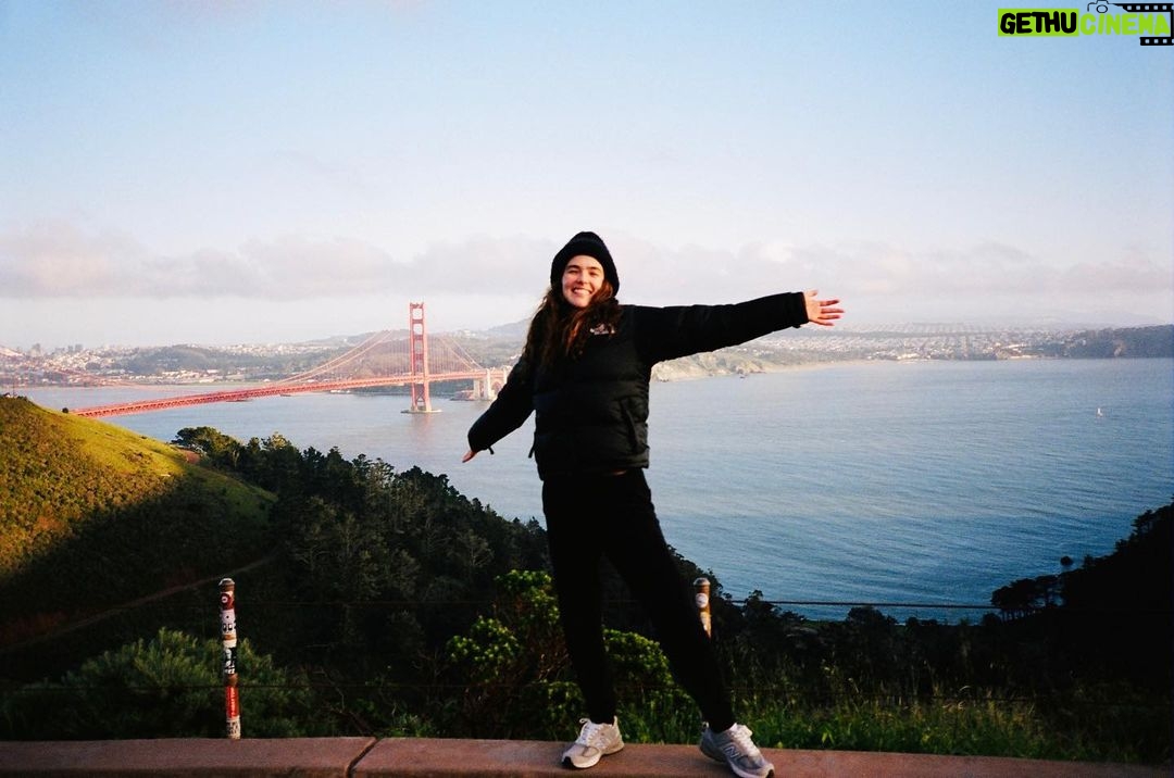 Zoey Deutch Instagram - feeling a whole lot of joy these days 🤍
