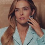 Zoey Deutch Instagram - 💍 3 days #somethingfromtiffanys 💍 photos by @eliastahan 🤍