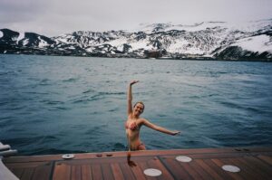 Zoey Deutch Instagram - forever grateful for this once in a lifetime opportunity to visit the most beautiful place i’ve ever been to 🇦🇶 also did u know a group of penguins is called a waddle