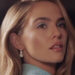 Zoey Deutch Instagram - 💍 3 days #somethingfromtiffanys 💍 photos by @eliastahan 🤍