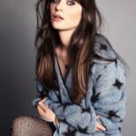 Zooey Deschanel Instagram - Waiting on the plaid heart emoji